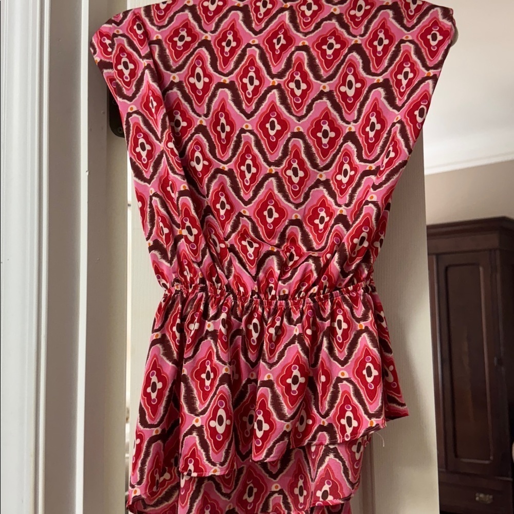 Women's Top - Picture 4 of 4